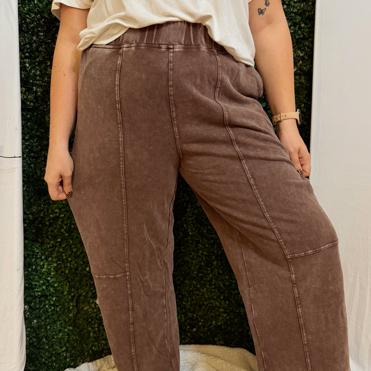 🤎 The Everyday Barrel Pants
